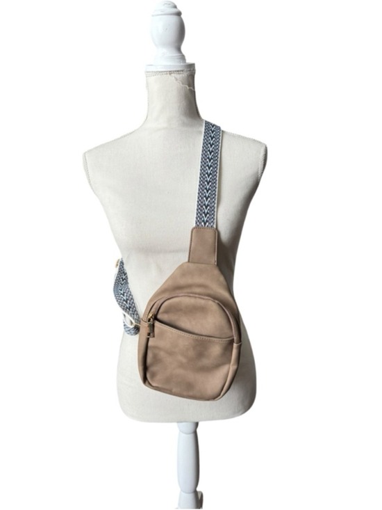 Unbranded Handbags - Women's Unbranded Taupe Crossbody Bag with Adjustable Strap, One Size